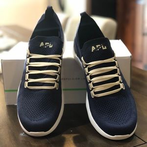 Men’s shoes
